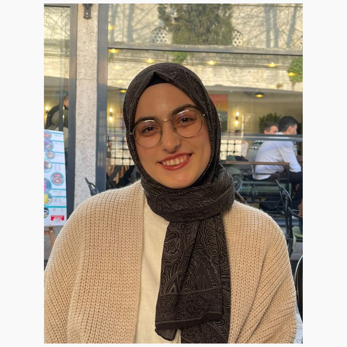 Fizyoterapist Nisanur Kılıçkaya
