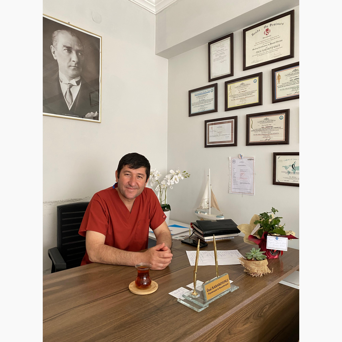 Fizyoterapist Ünal Karakoyunlu