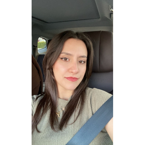 Fizyoterapist Yaren Oğuz